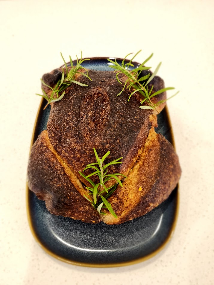 Multigrain turkey-shaped sourdough